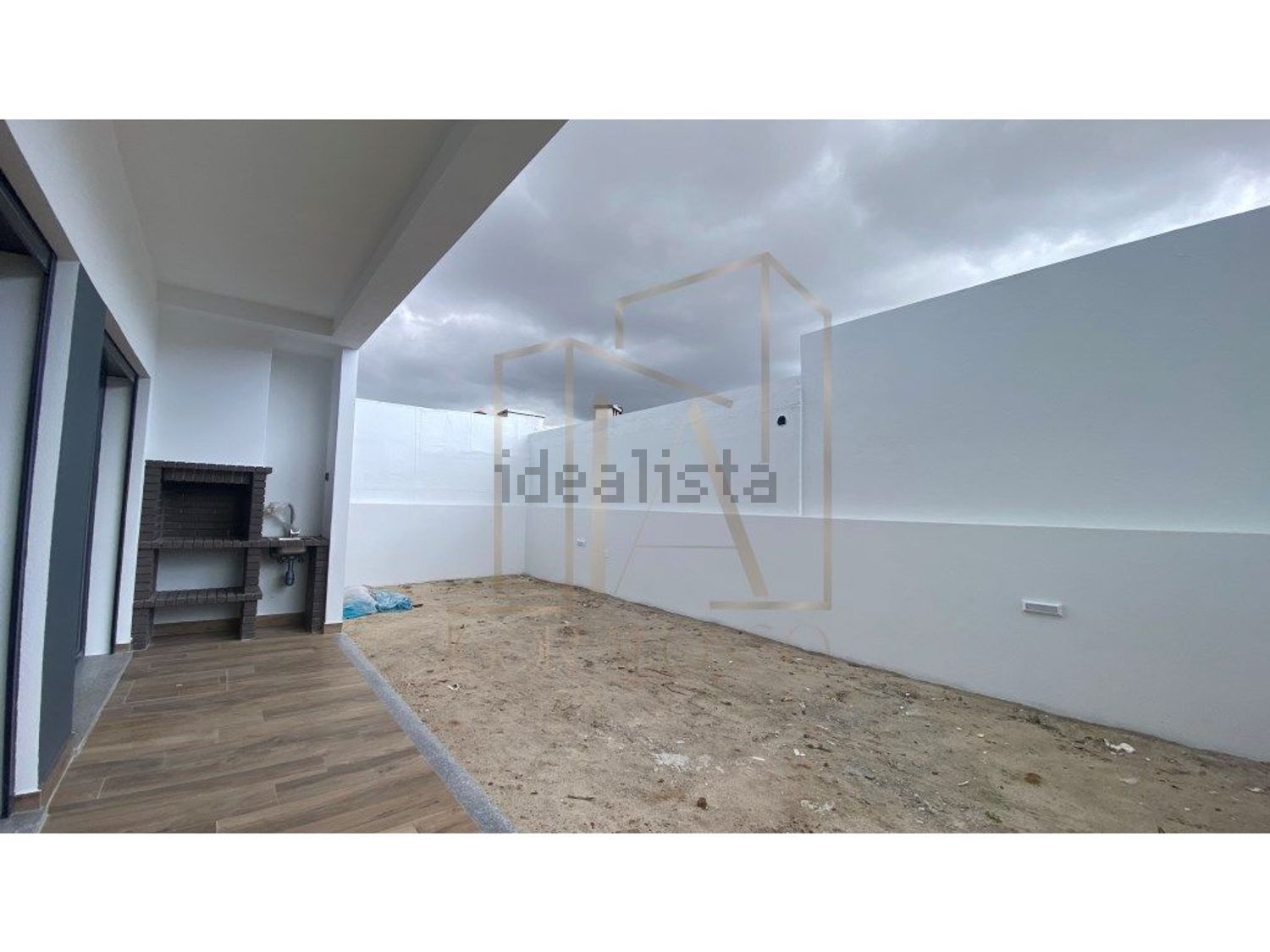 小楼房或独栋别墅出售在Pinhal do General - 照片