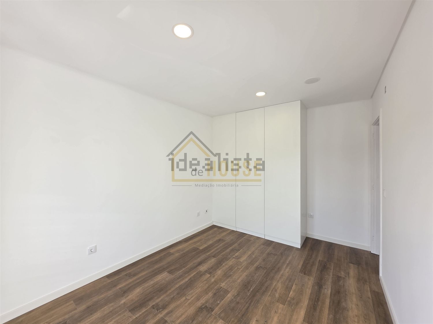 小楼房或独栋别墅出售在Rua da Cerda - 卧室