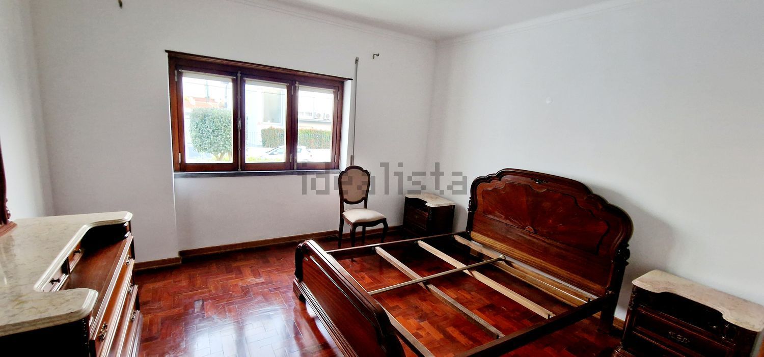 出租公寓 t2在Estrada de Paço de Arcos - 卧室