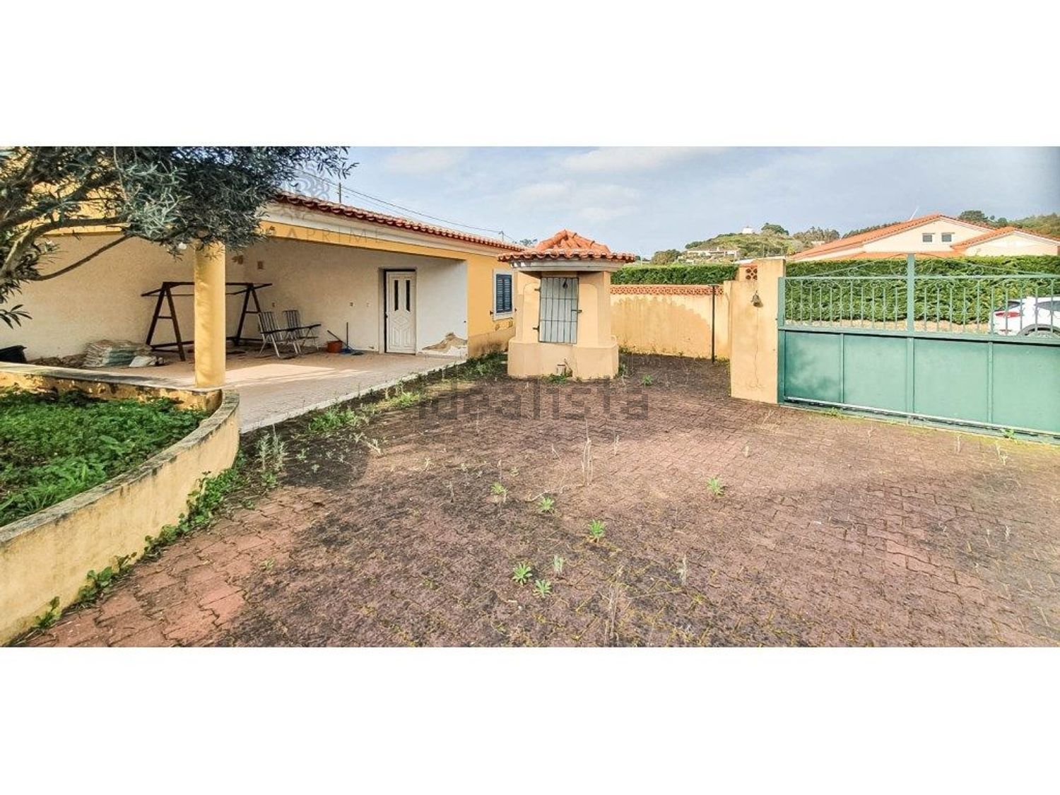 小楼房或独栋别墅出售在Rua do Inácio - 外立面