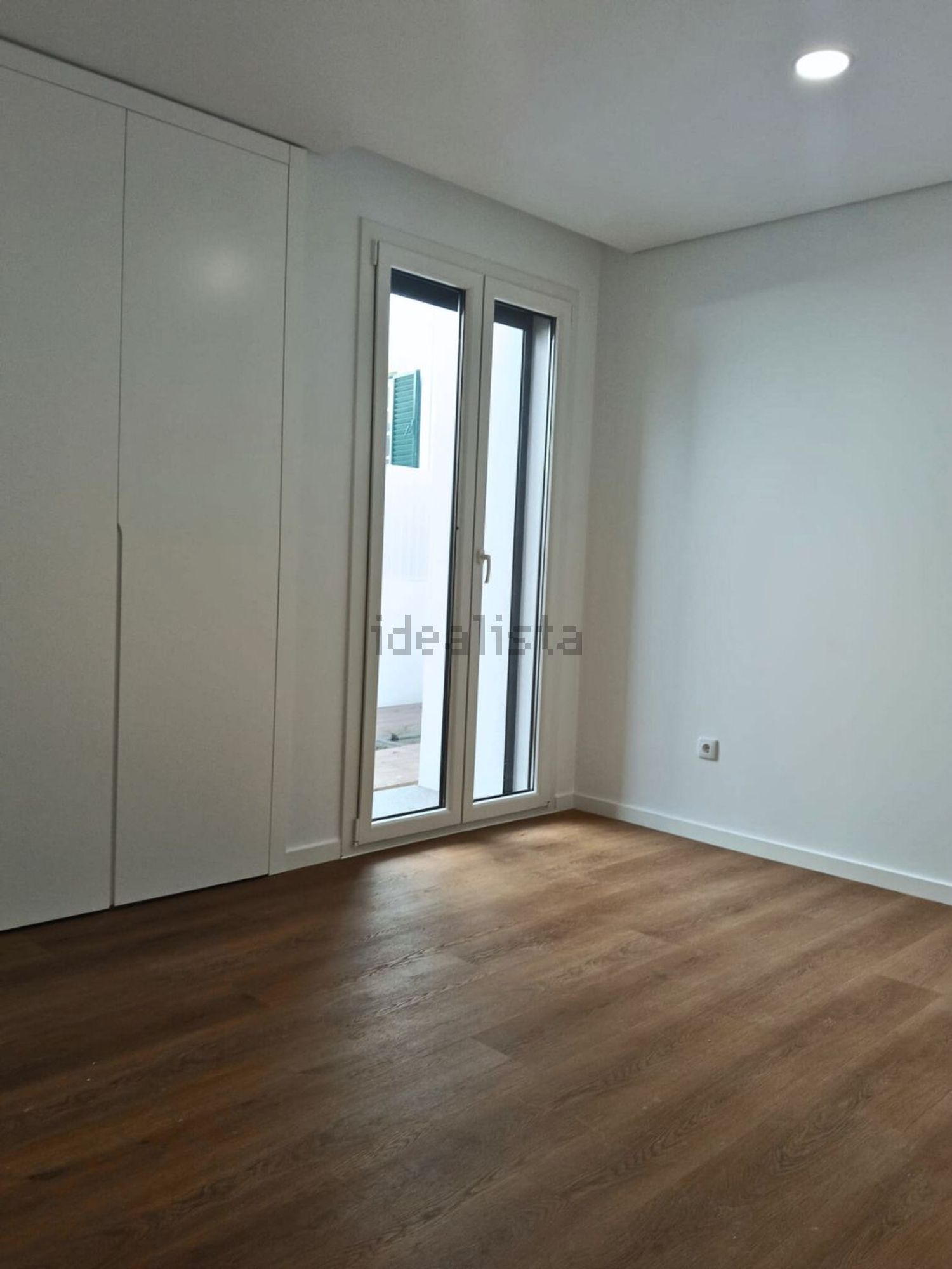 小楼房或独栋别墅出售在Rua José Malhoa, 17 - 居住