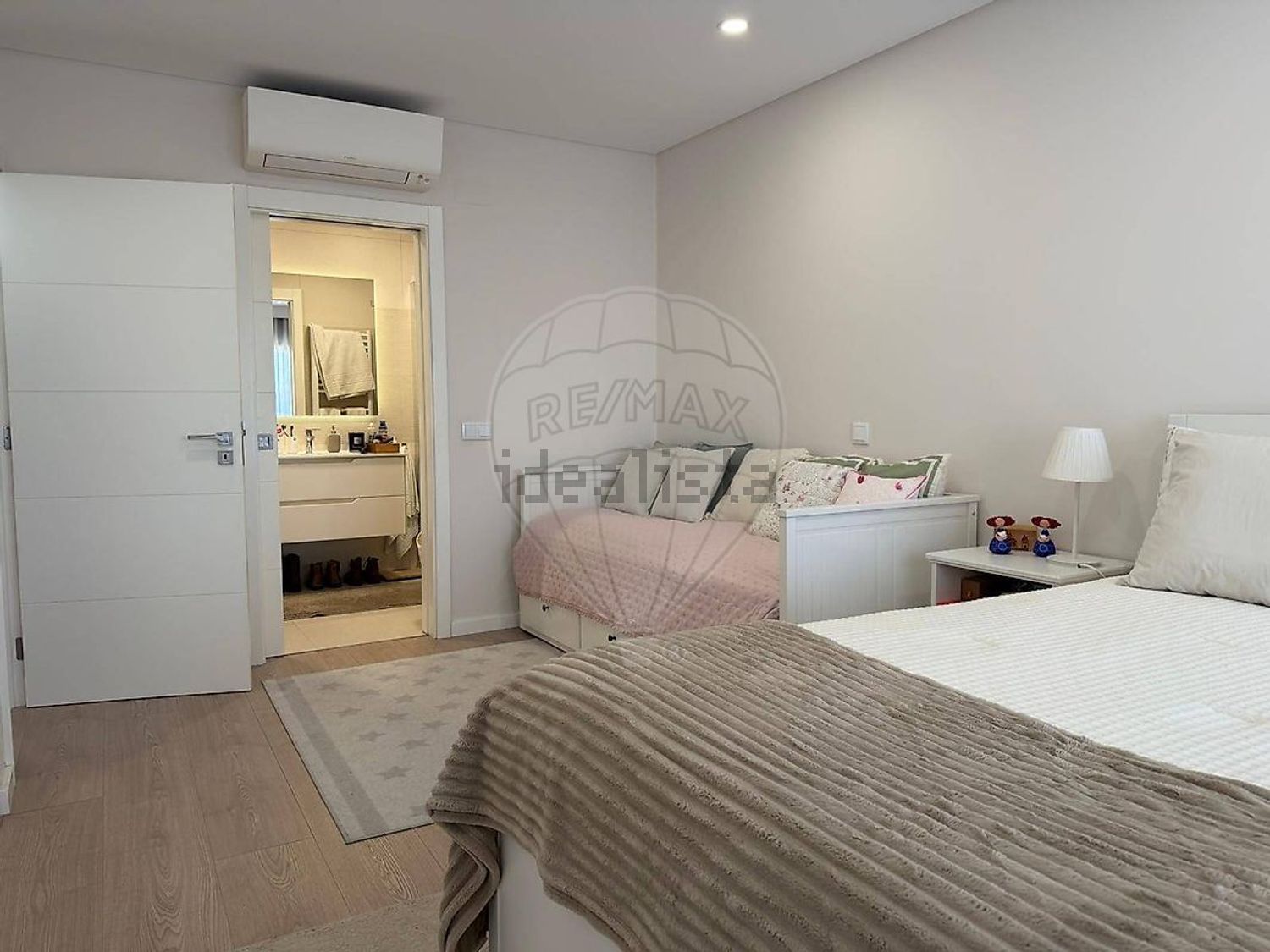 出租公寓 t1在Rua José Leiria Fernandes - 卧室