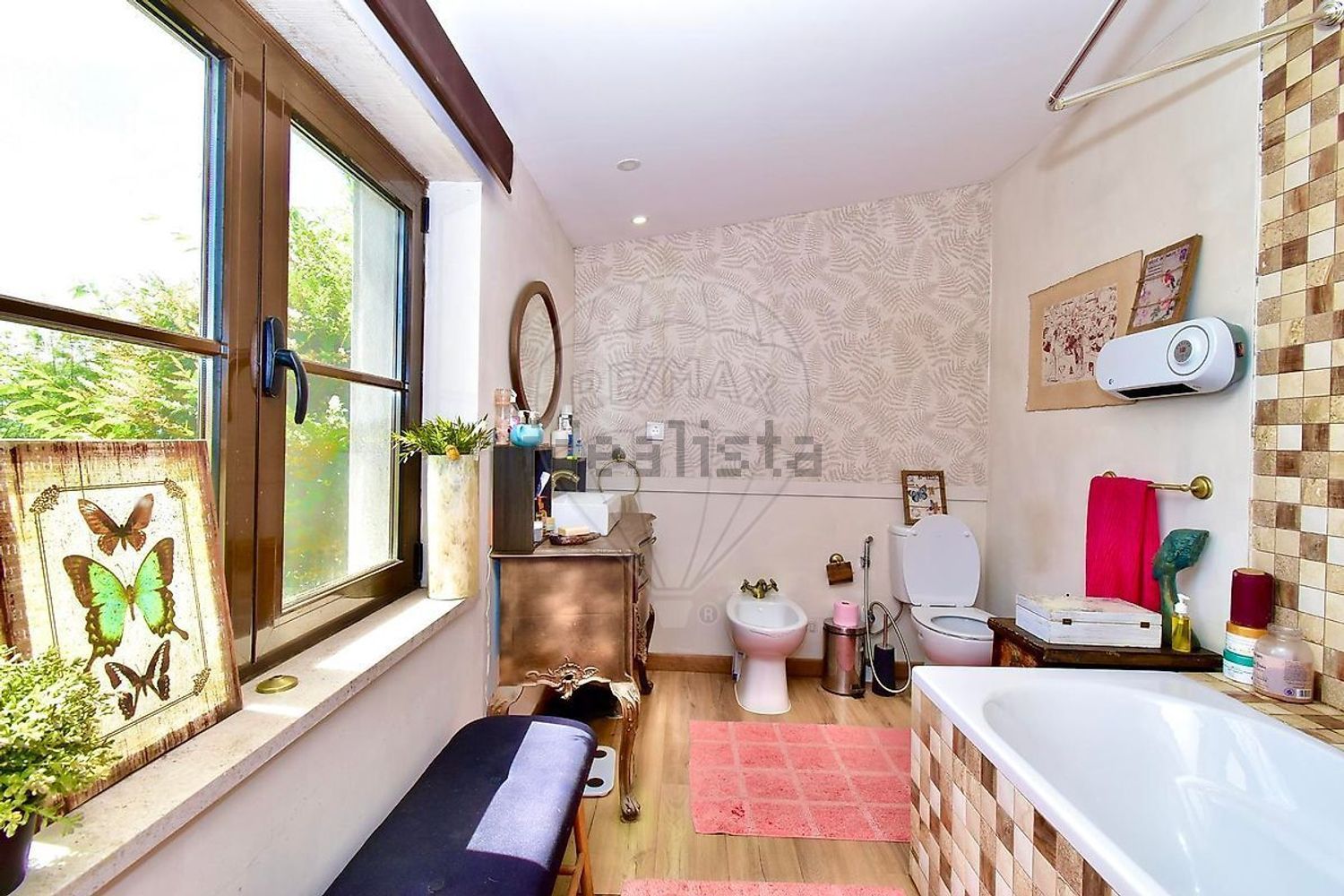 小楼房或独栋别墅出售在Rua Principal - 卫生间