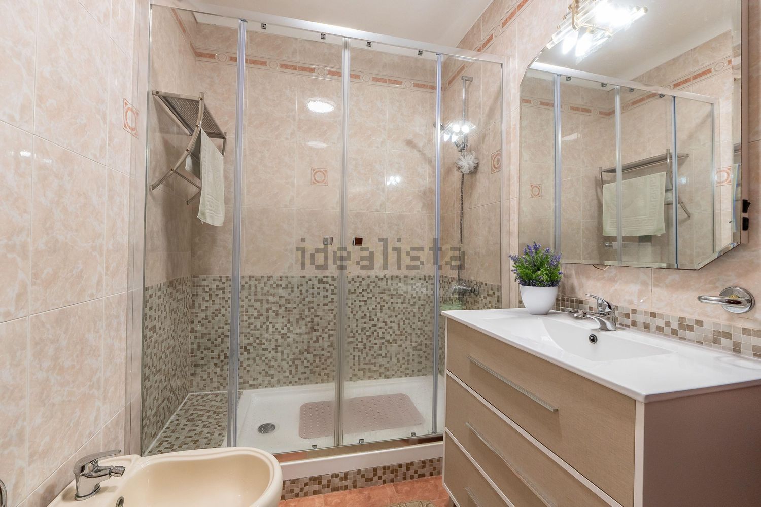 小楼房或独栋别墅出售在Rua Luís De Camões s/n - 卫生间