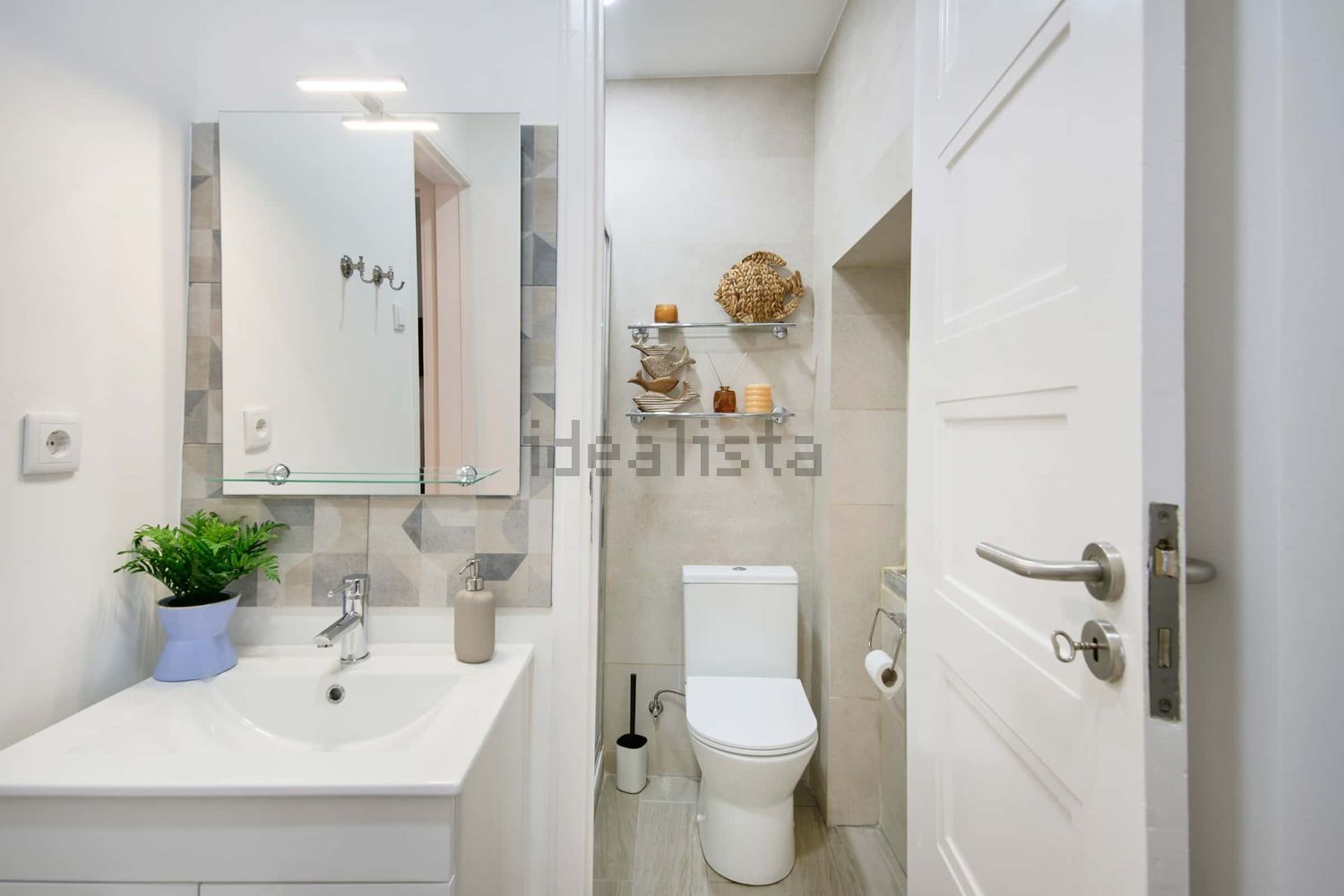 出租房间在Rua da Palmeira, 28 - 卫生间