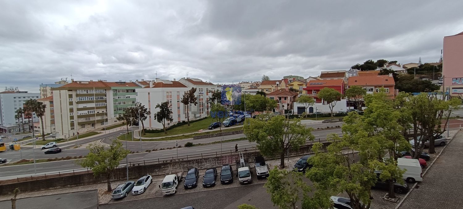 公寓 t2出售在Ramada e Caneças - 视线