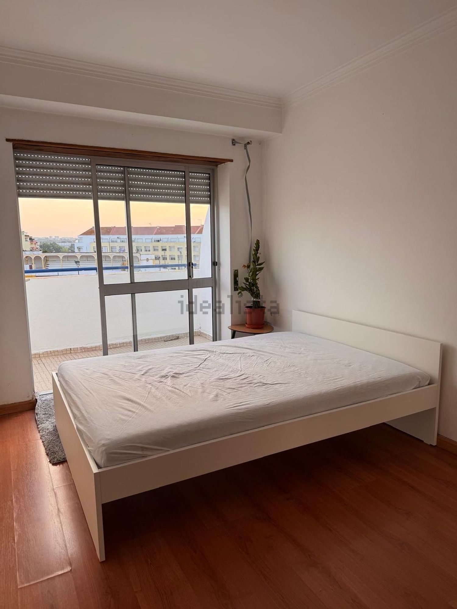 出租房间在Praça de Touros, 13 - 卧室