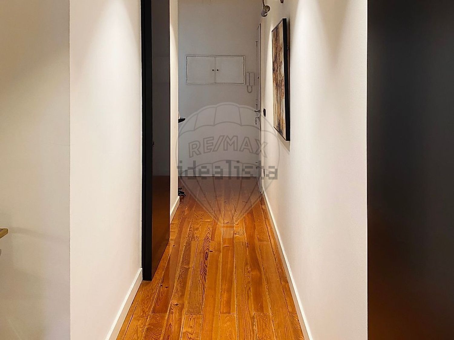 出租公寓 t1在Rua da Penha de França - 过道