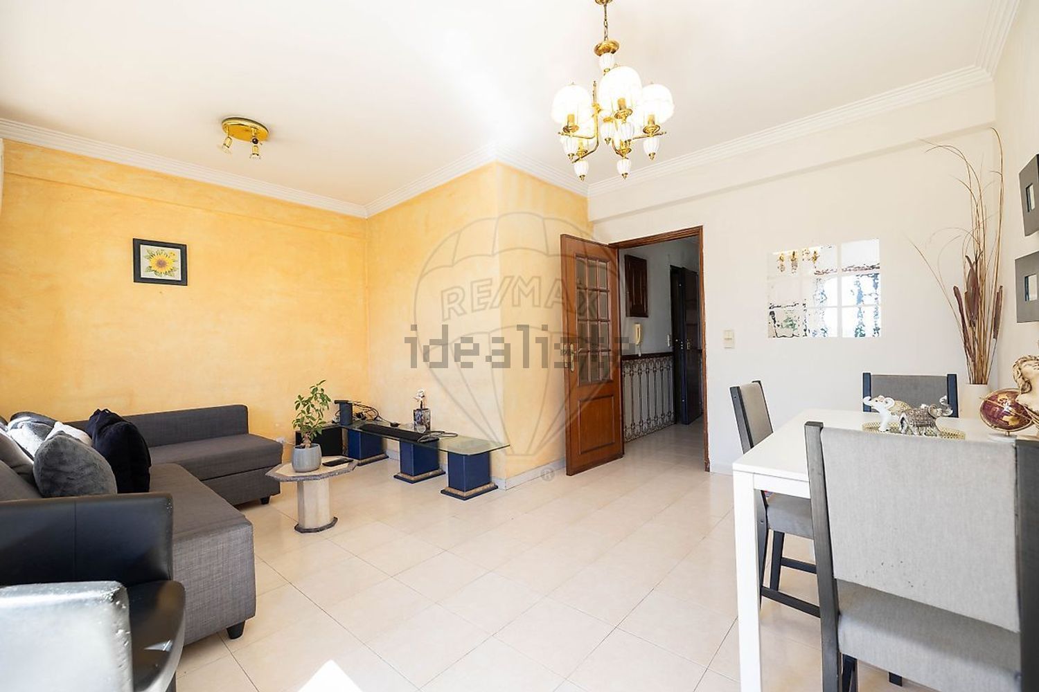 出租公寓 t3在Rua António Prior do Crato - 客厅