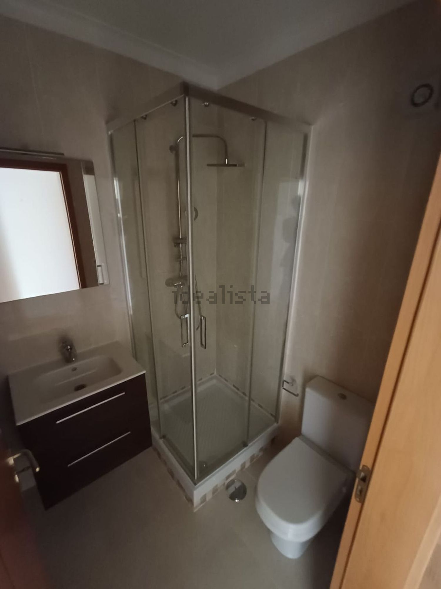 出租公寓 t3在Rua Mouzinho de Albuquerque, 27 - 卫生间