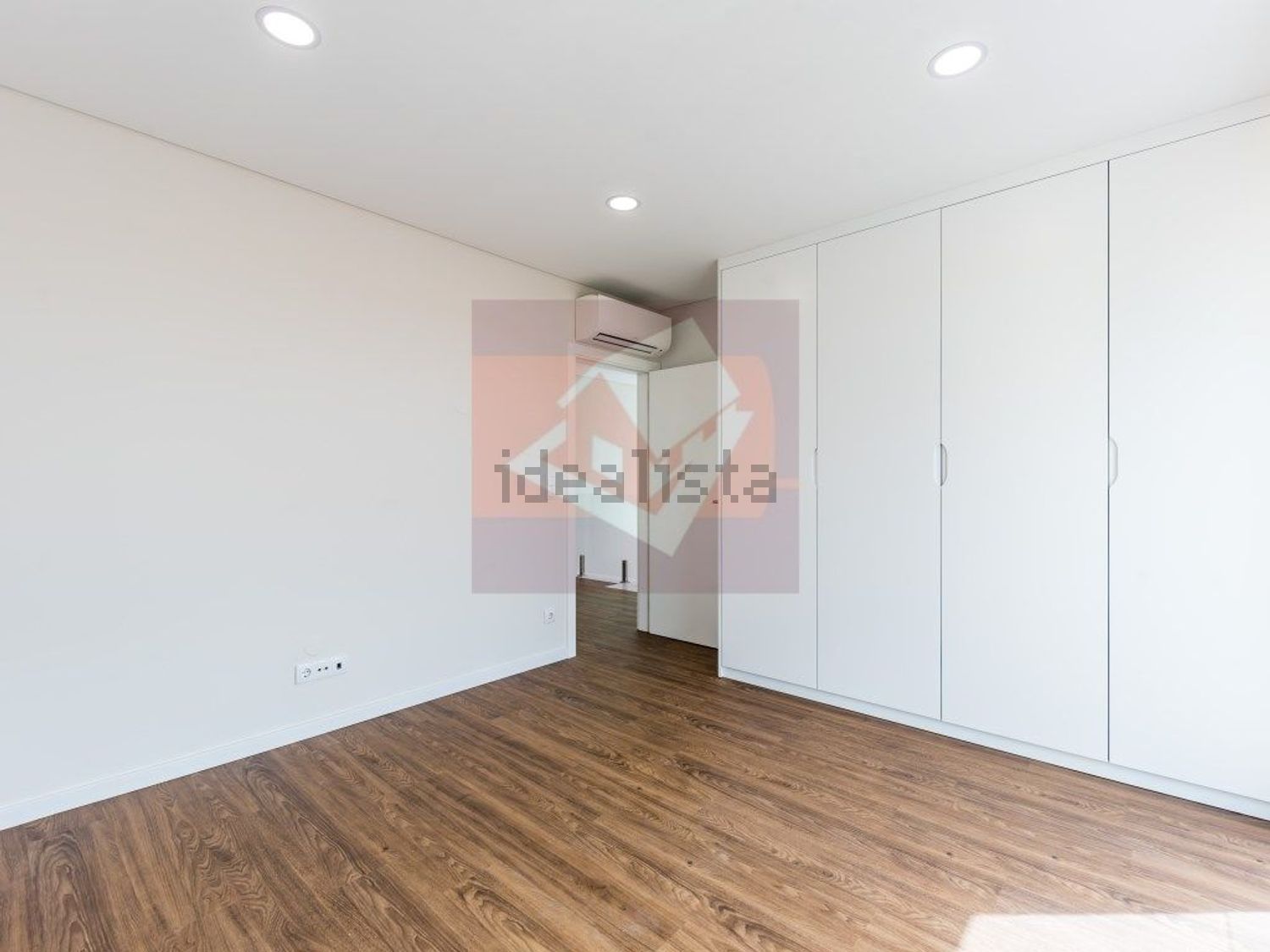 小楼房或独栋别墅出售在Pontinha e Famões - 卧室