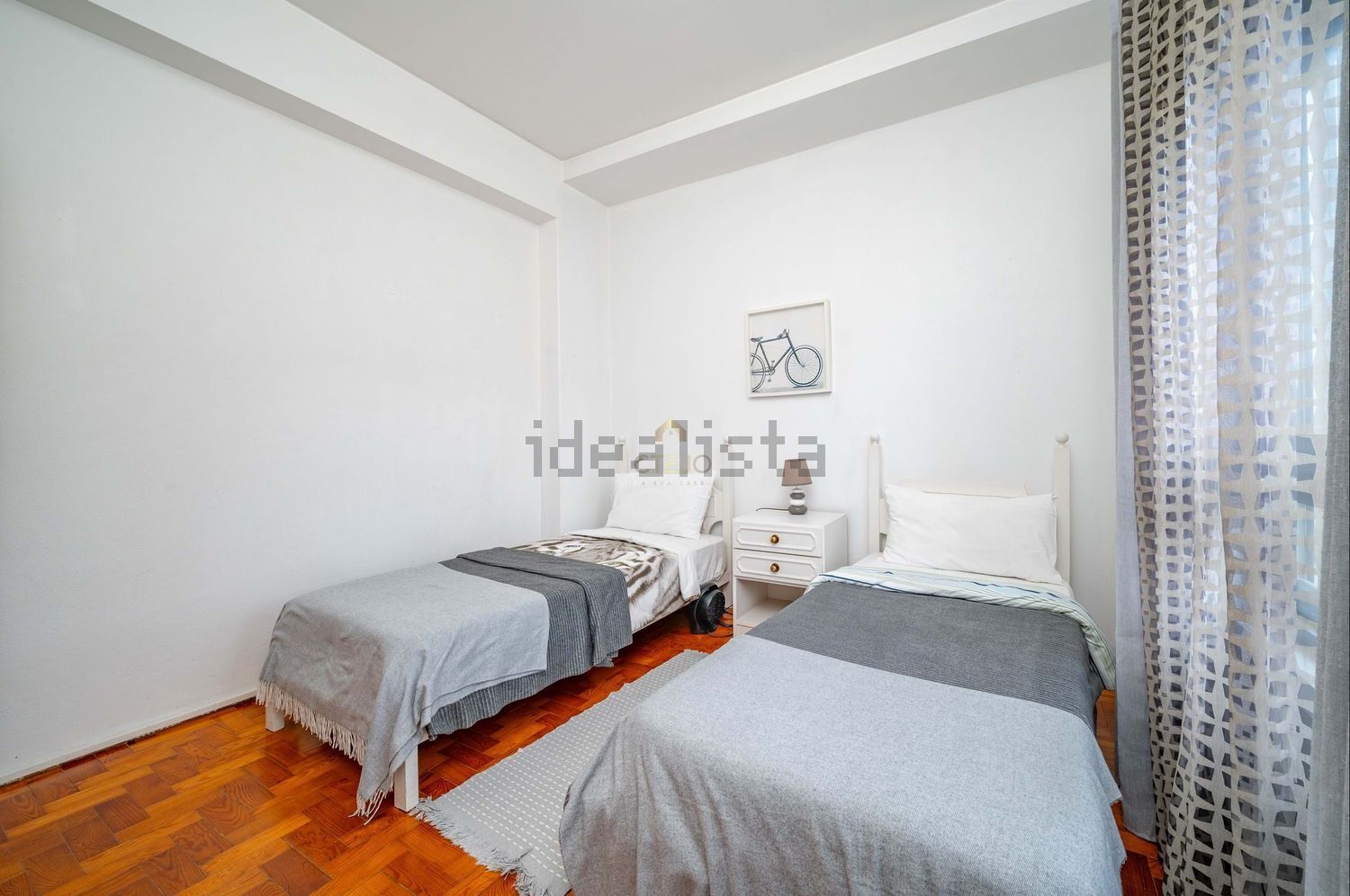 公寓 t2出售在Olivais - 卧室