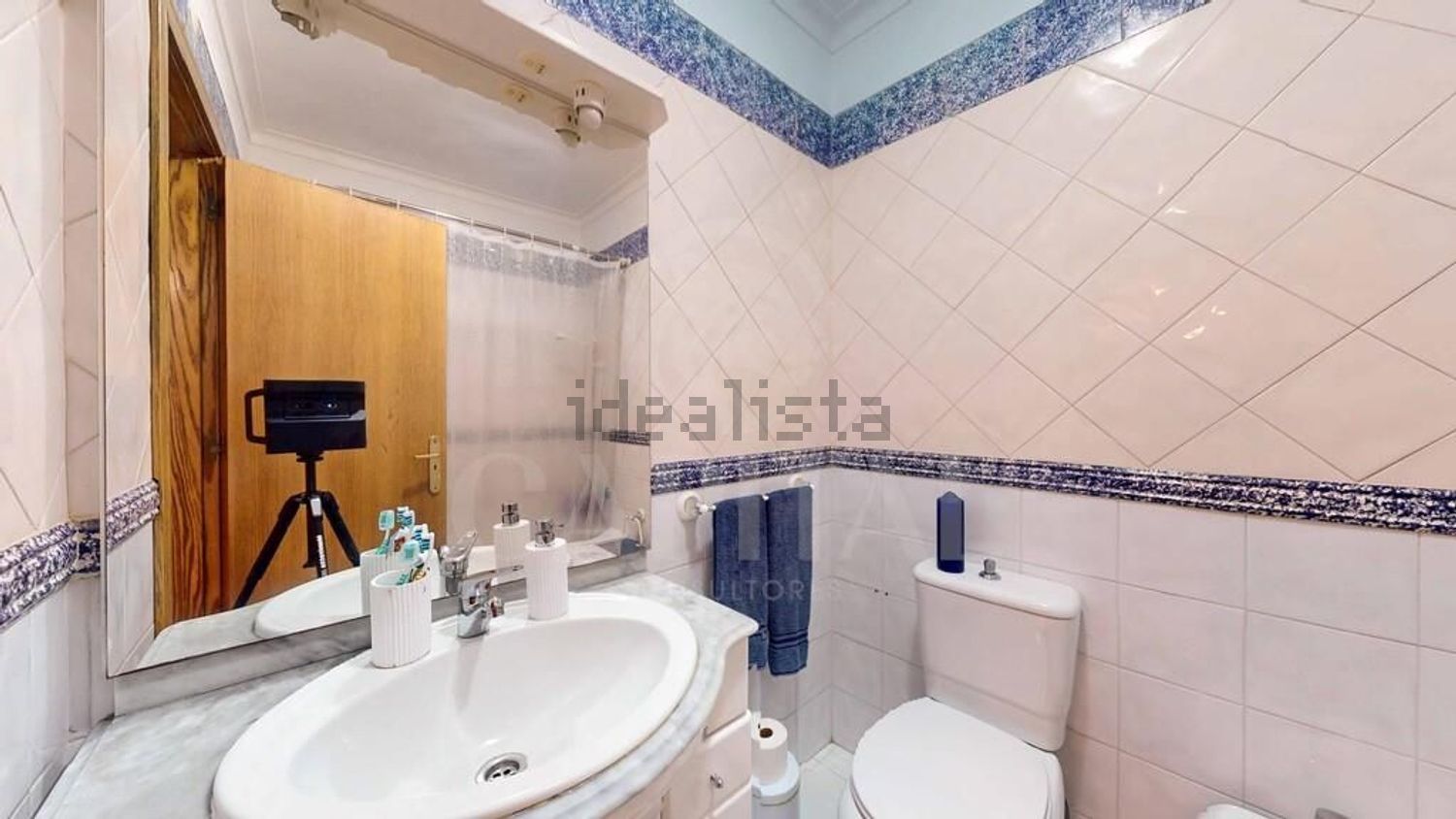 出租公寓 t3在Rinchoa - 卫生间