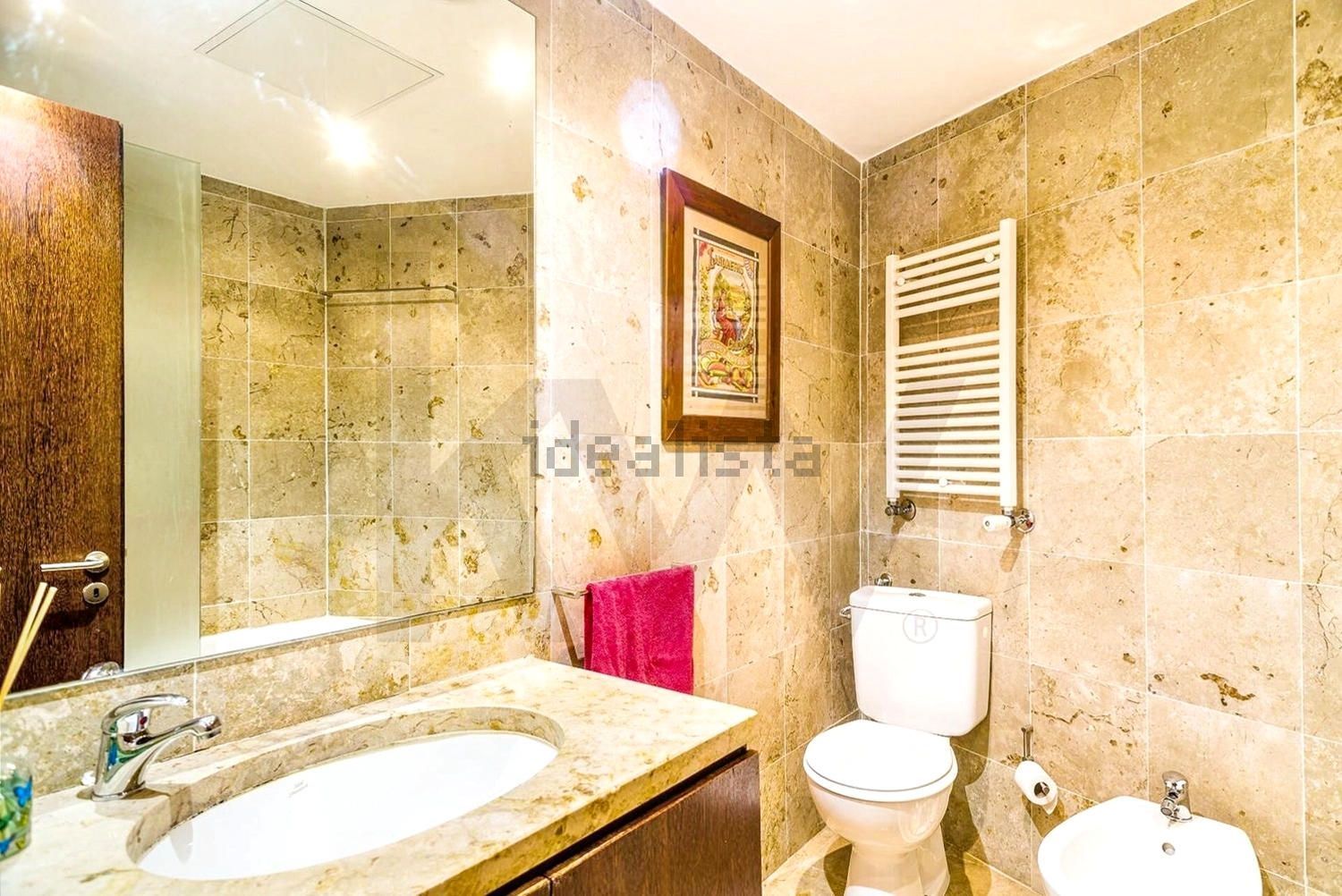 公寓 t1出售在Rua Dom Pedro V, 113 - 卫生间