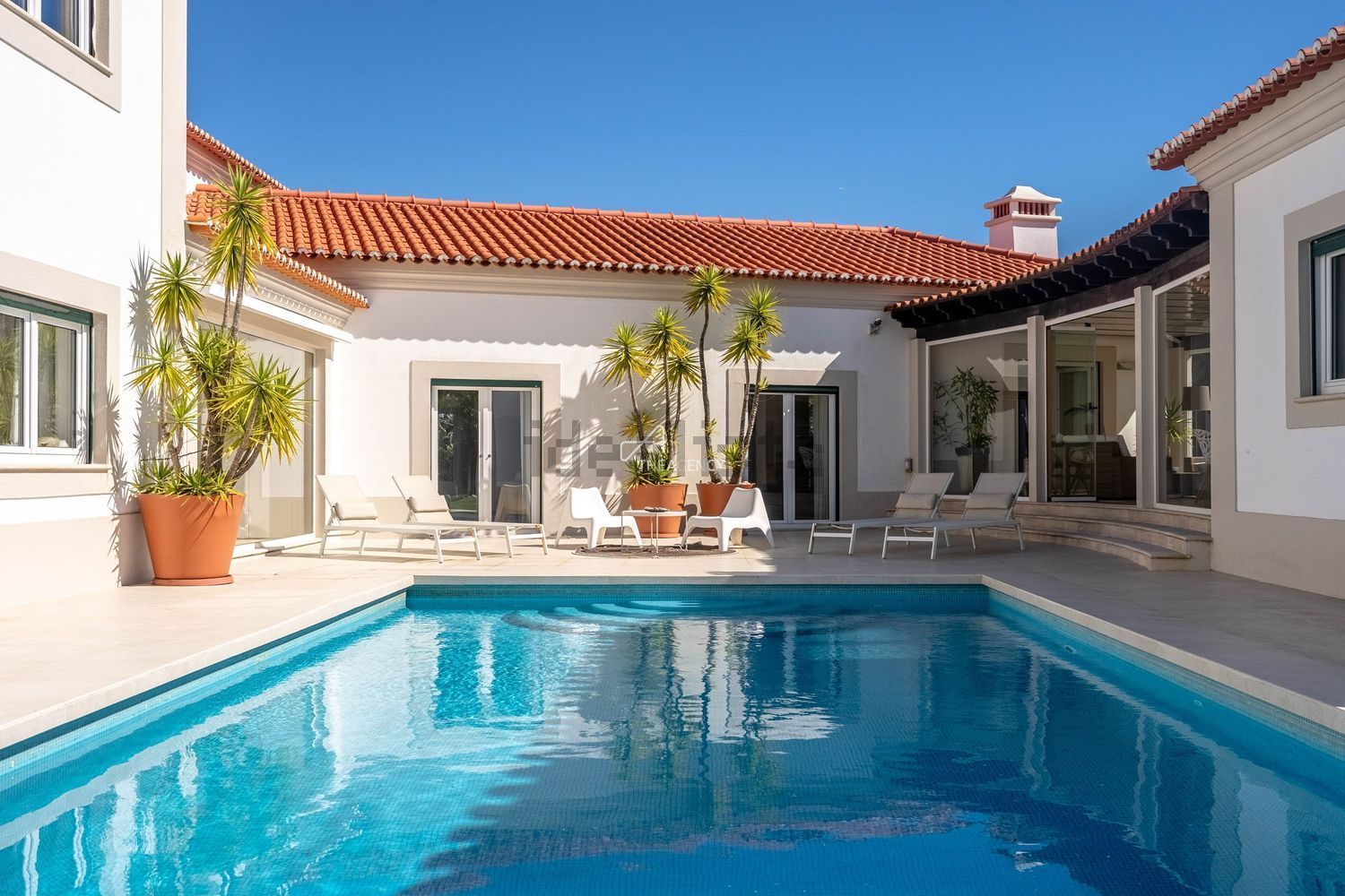 小楼房或别墅出售在Beloura - Penha Longa - 游泳池