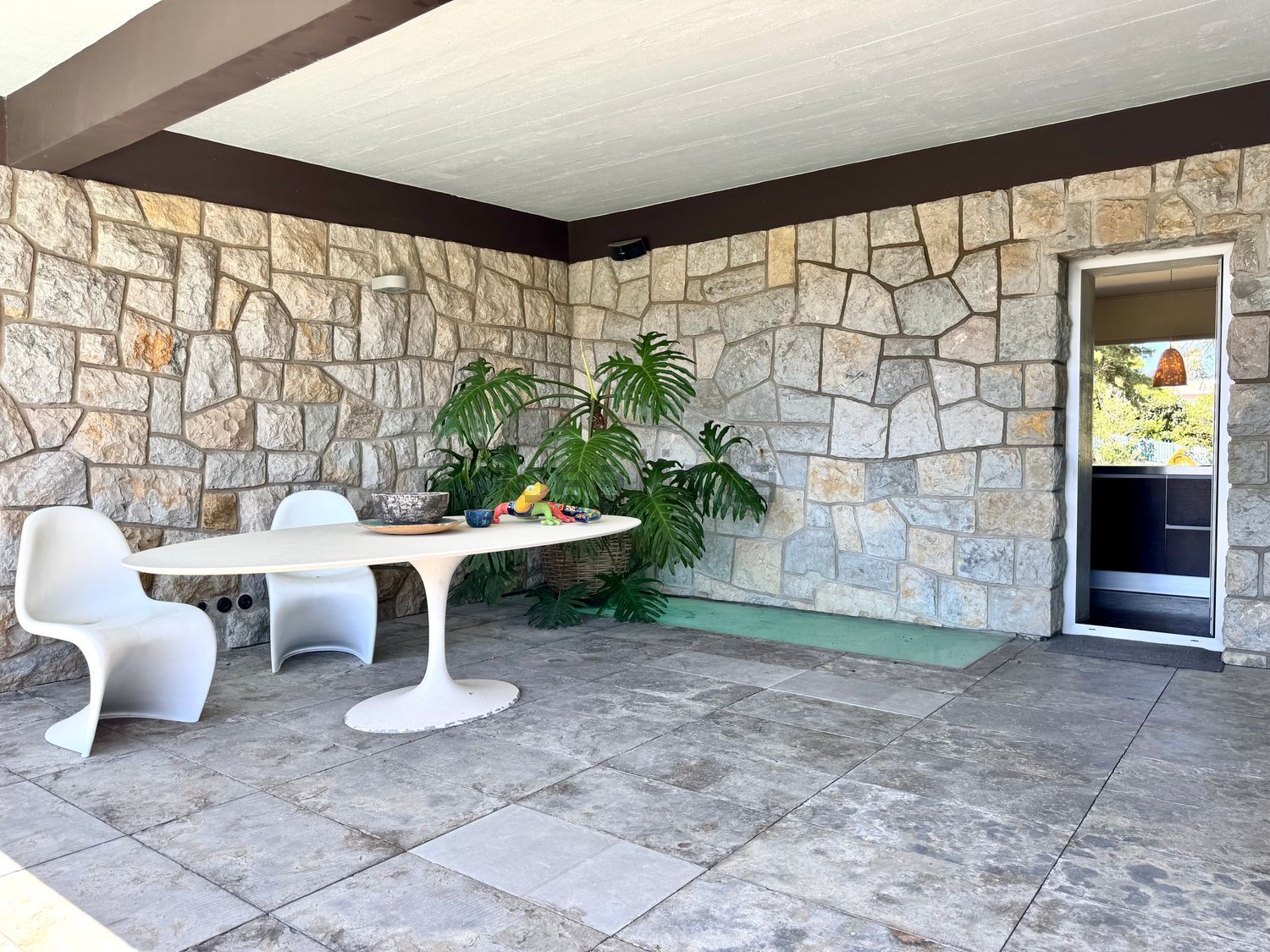 小楼房或独栋别墅出售在Avenida Marechal Carmona, 631 - 照片