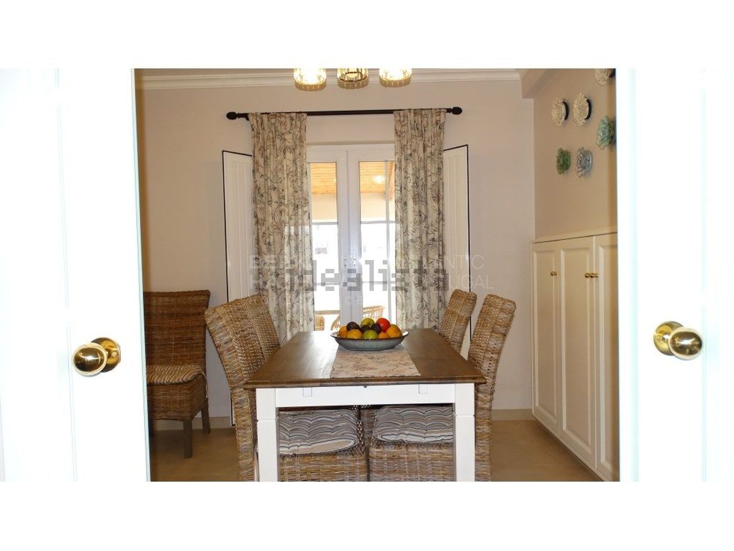 小楼房或独栋别墅出售在Porto Covo - 客厅