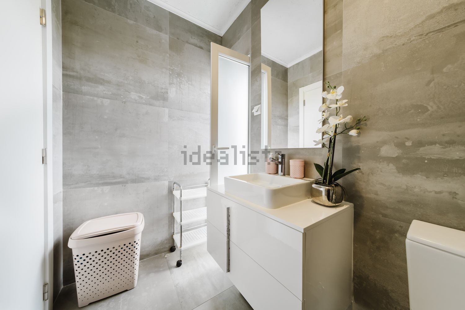 小楼房或独栋别墅出售在Redondos - 卫生间