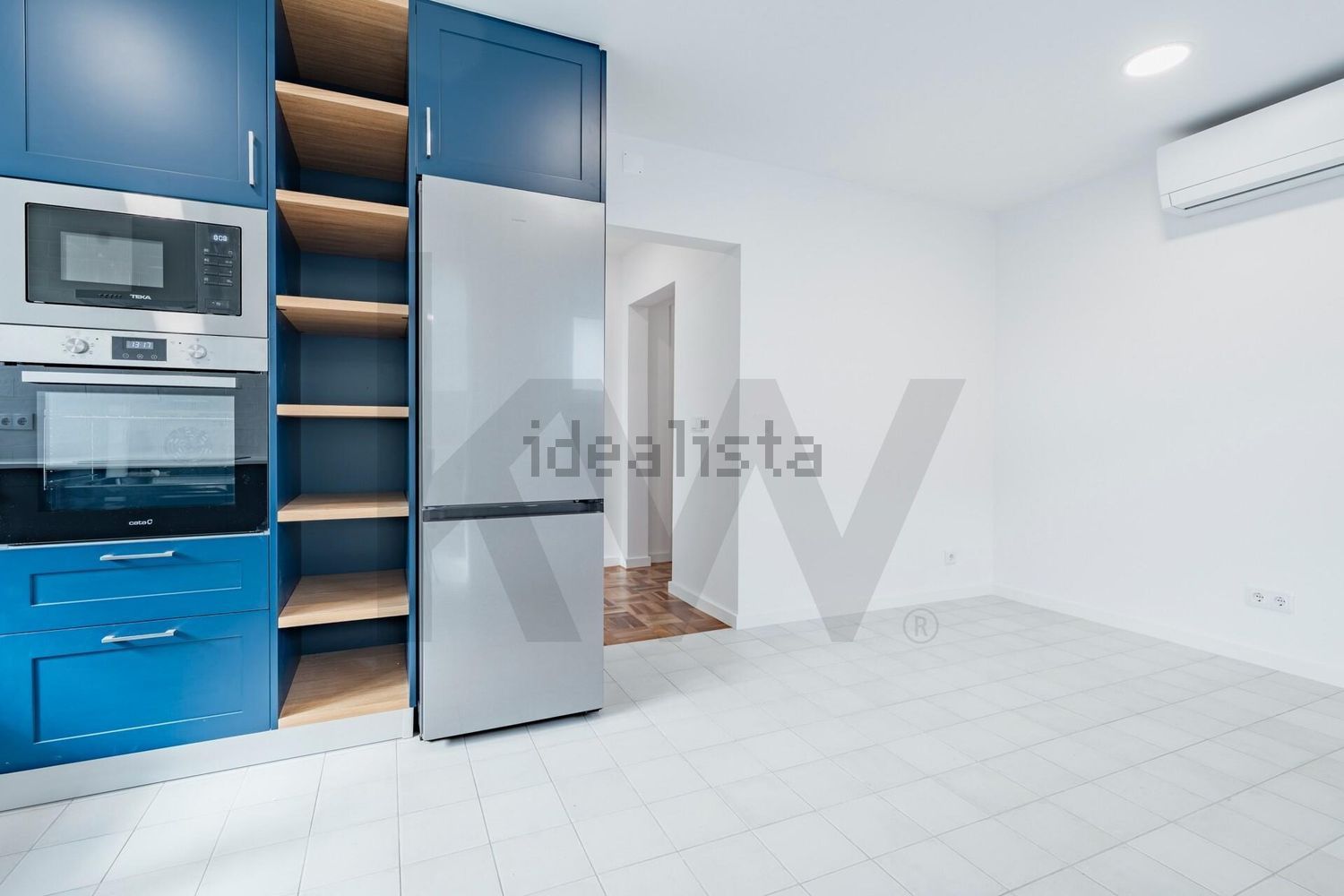 出租公寓 t2在Avenida 25 de Abril, 509 - 试衣间