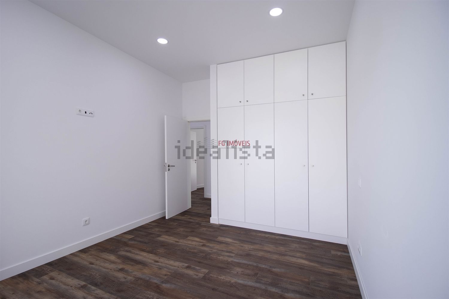 小楼房或独栋别墅出售在Rua das Olaias - 卧室