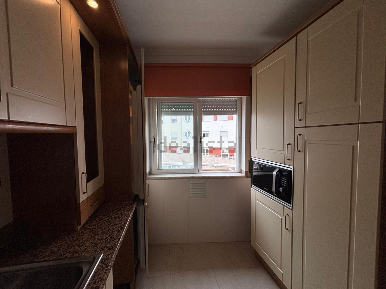 出租公寓 t3在Rua António Garibaldi, 14 - 厨房