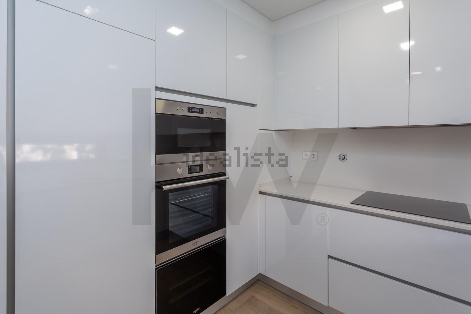 双拼别墅出售在Rua Marechal Craveiro Lopes s/n - 厨房