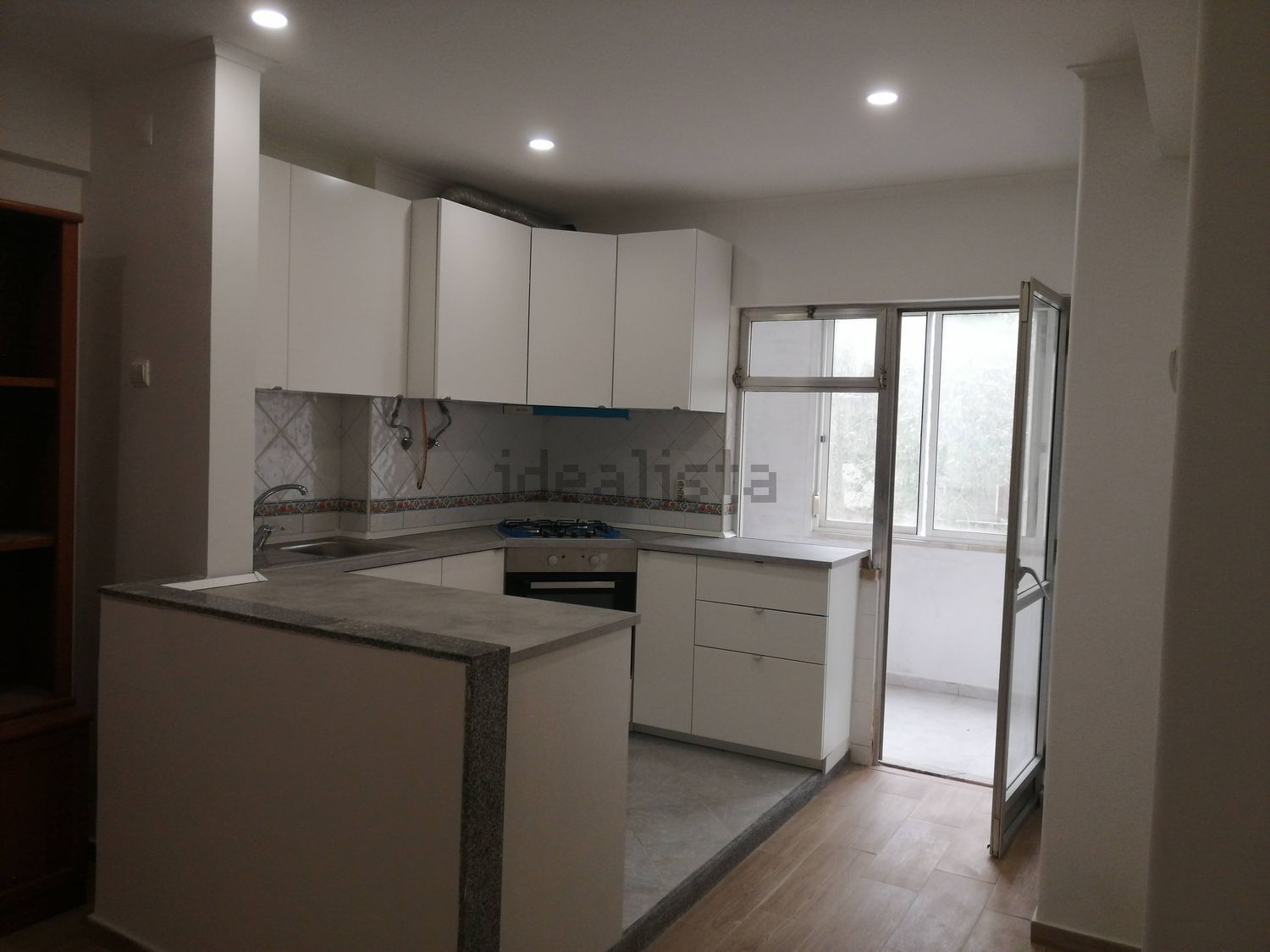 出租公寓 t1在Rua Correia Teles, 1 - 厨房