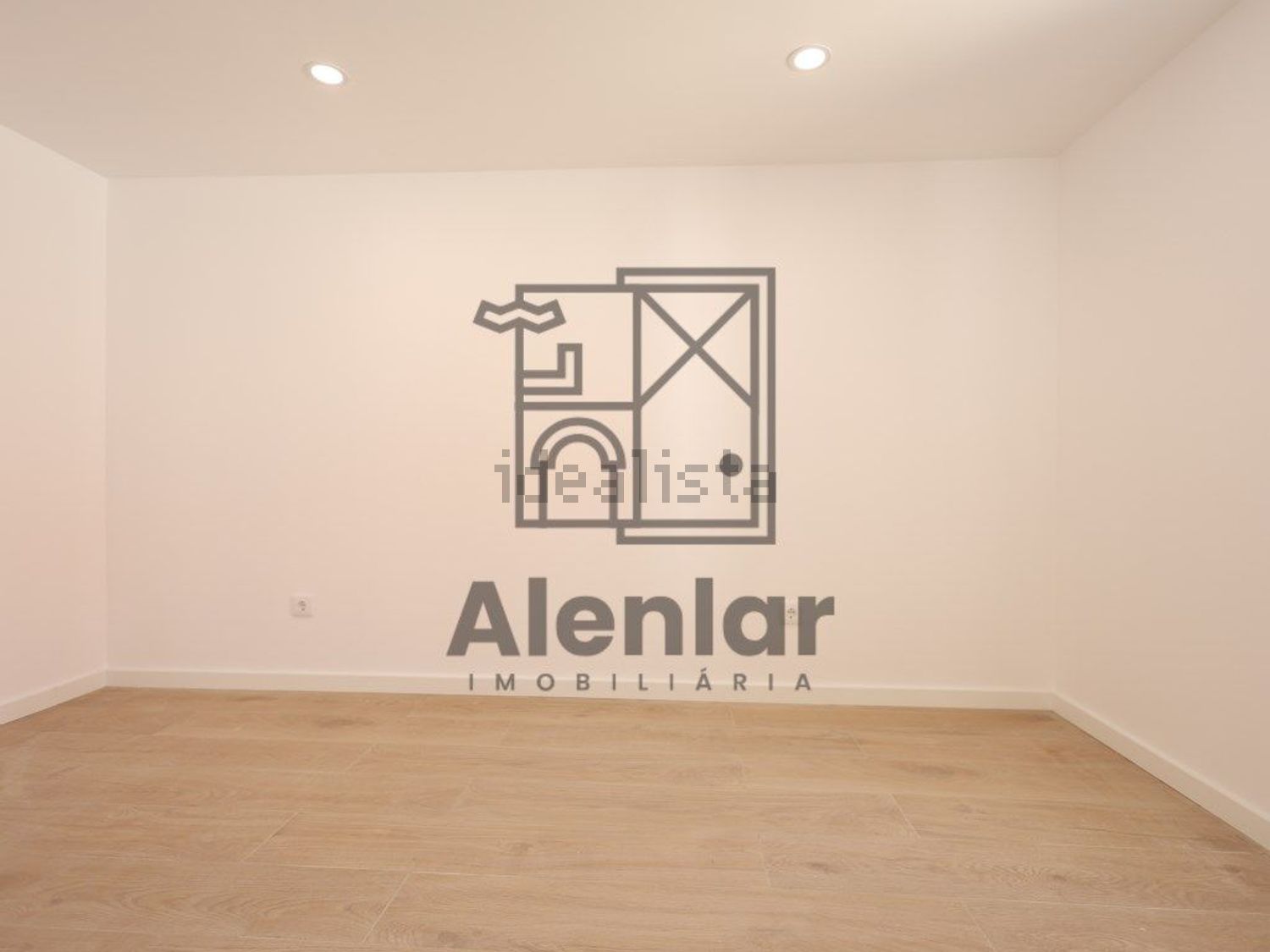 小楼房或独栋别墅出售在Ventosa - 平面图