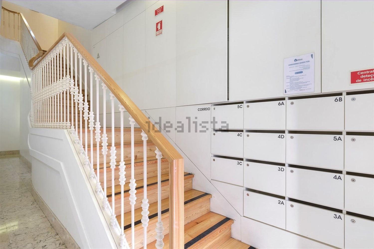 公寓 t2出售在Rua Ferragial, 38 - 详情