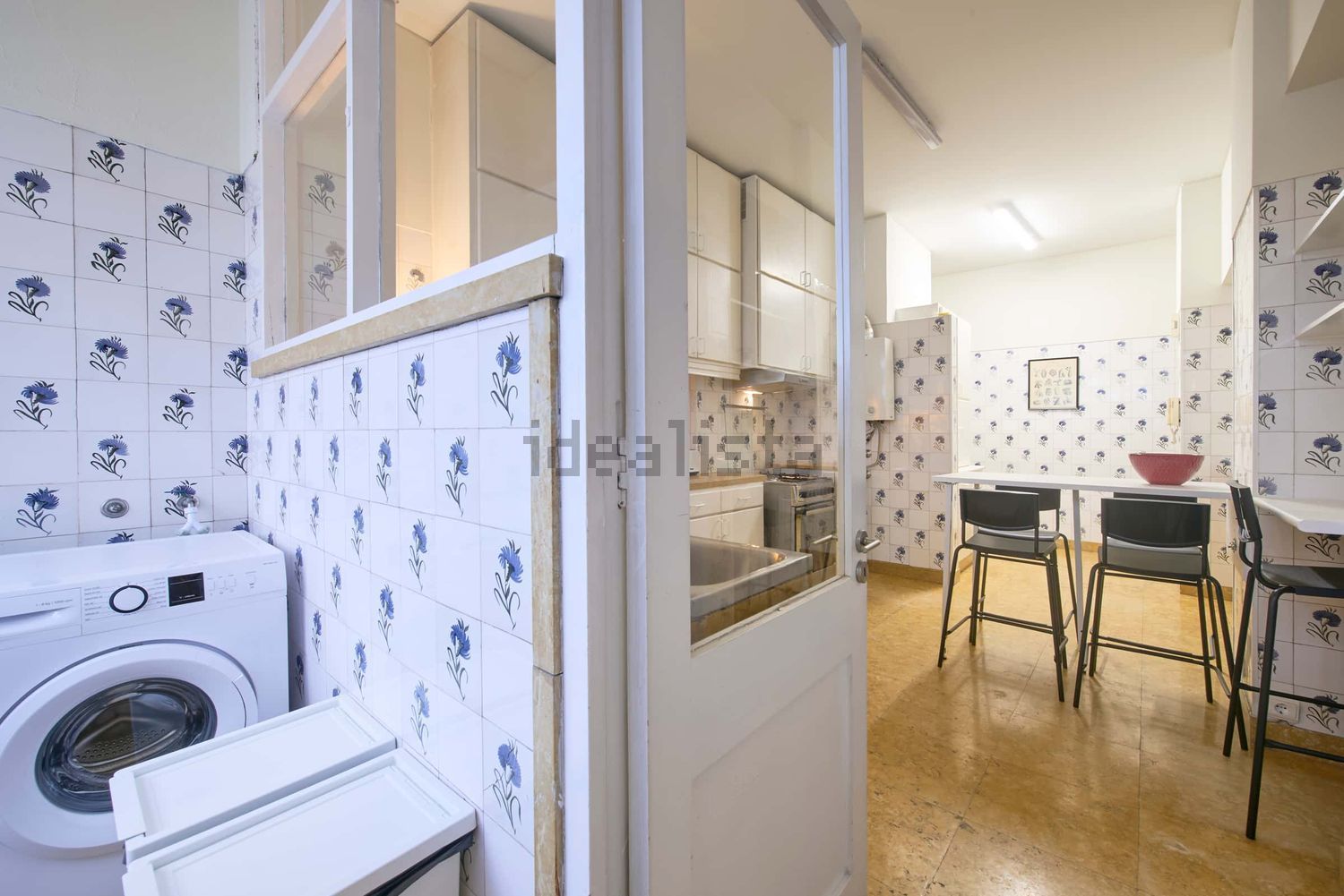 出租房间在Rua Actor António Silva, 3 - 厨房