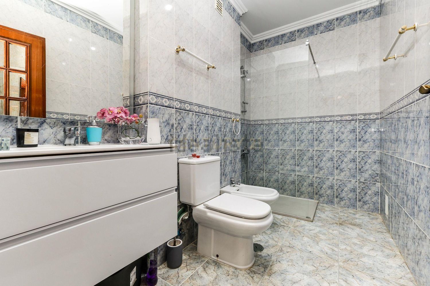 公寓 t3出售在Rua António Aleixo, 253 - 卫生间