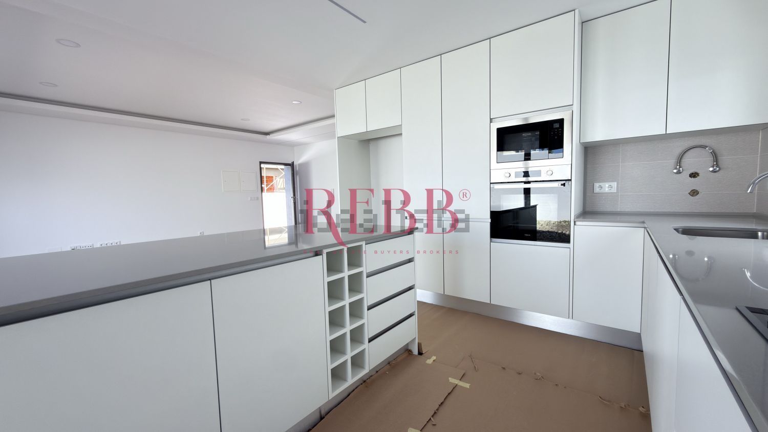 小楼房或独栋别墅出售在Rua Almada Negreiros - 厨房