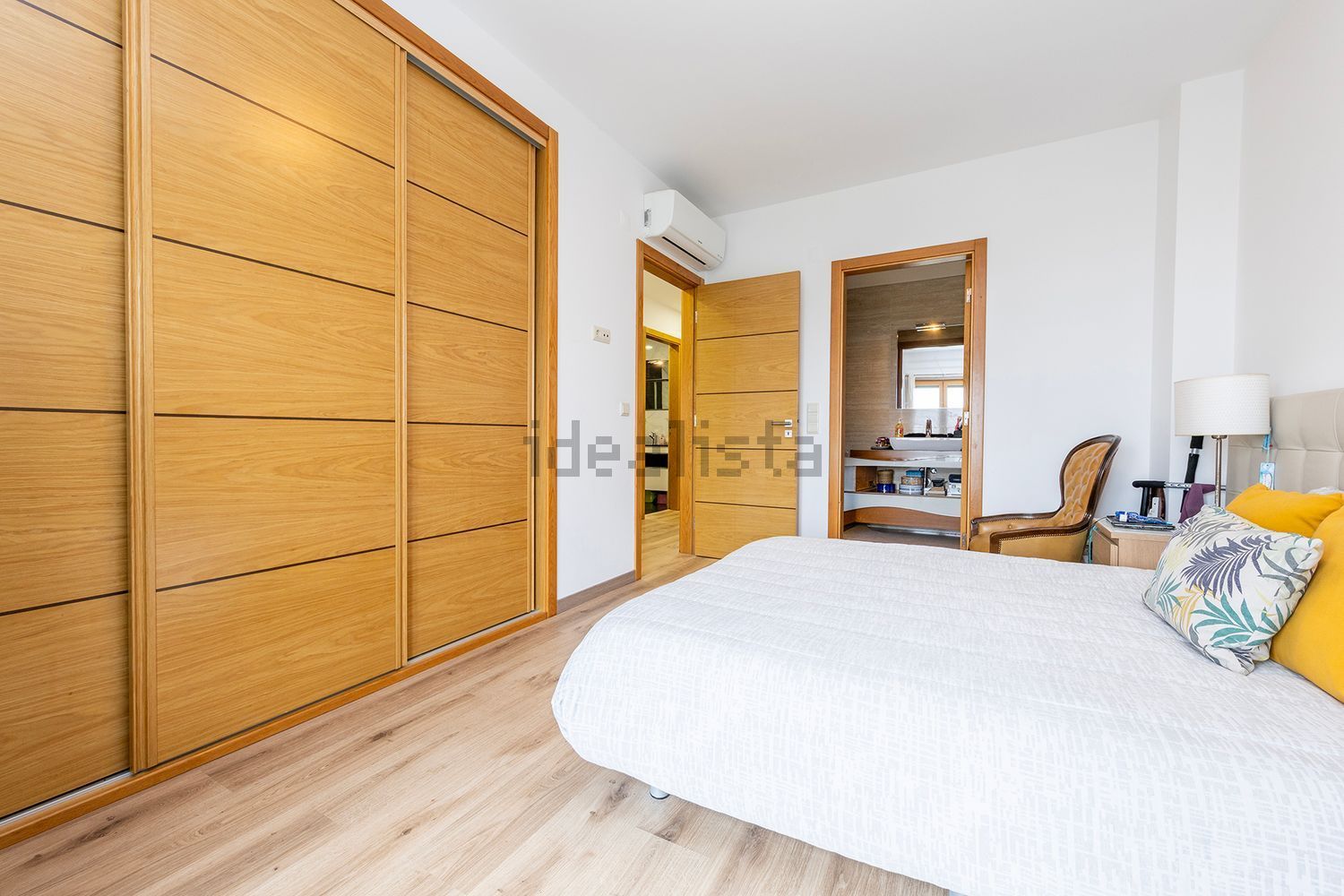 双拼别墅出售在Rua José de Sousa Saramago - 卧室