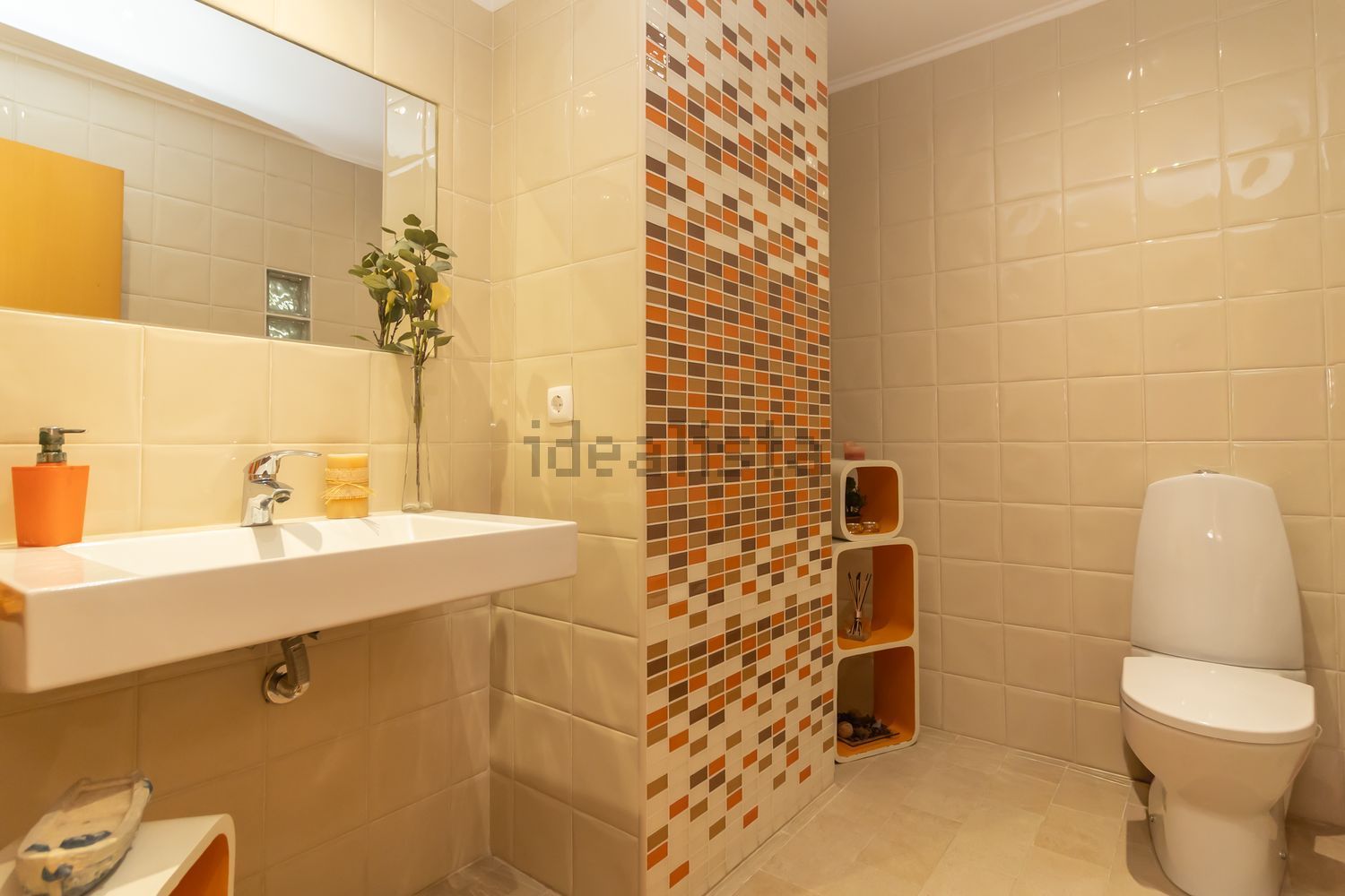 小楼房或独栋别墅出售在Rua Jorge Brum do Canto - 卫生间