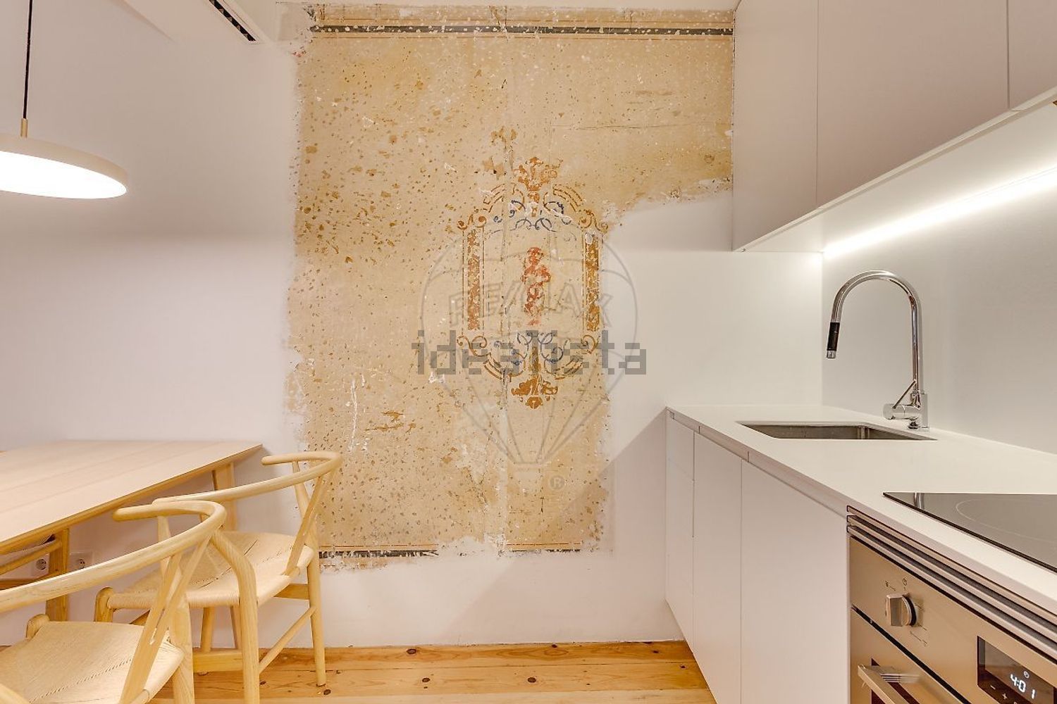 公寓 t2出售在Rua da Atalaia, 68 - 照片