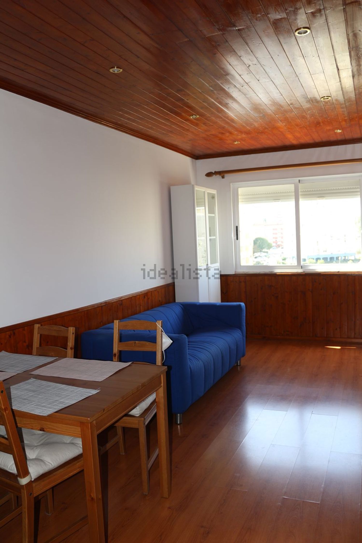 出租房间在Rua Doutor José Saraiva, 48 n - 客厅