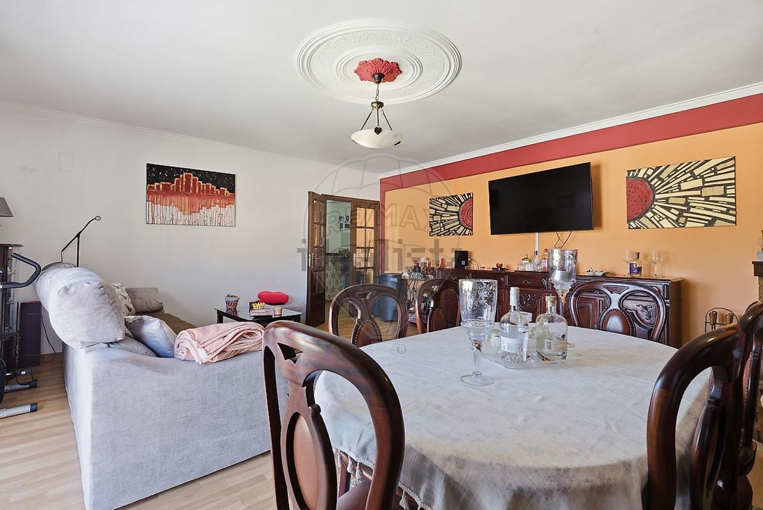 公寓 t3出售在Rua da Broeira - 客厅