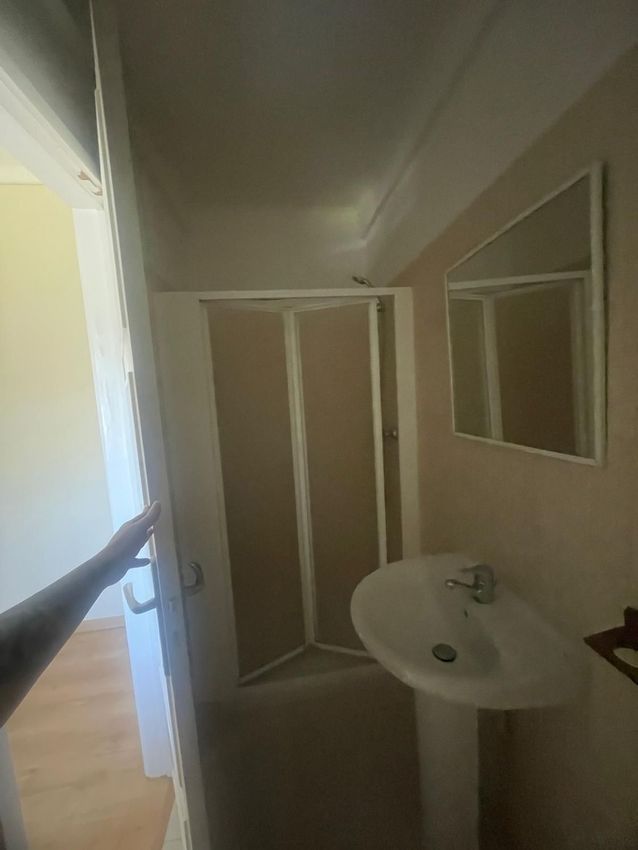 出租房间在Rua Cidade de Cabinda, 18