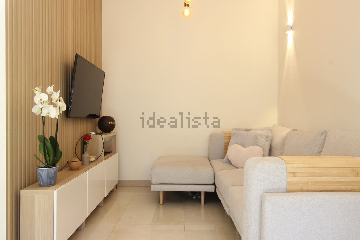 公寓 t2出售在Praça São Bartolomeu, 6 - 客厅