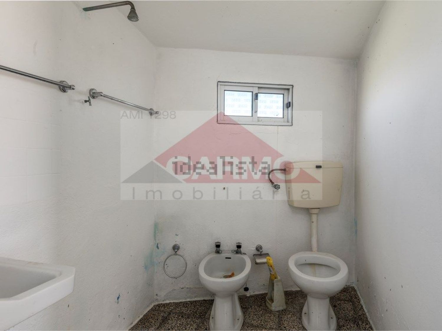 小楼房或独栋别墅出售在Atalaia e Alto Estanqueiro - Jardia - 卫生间