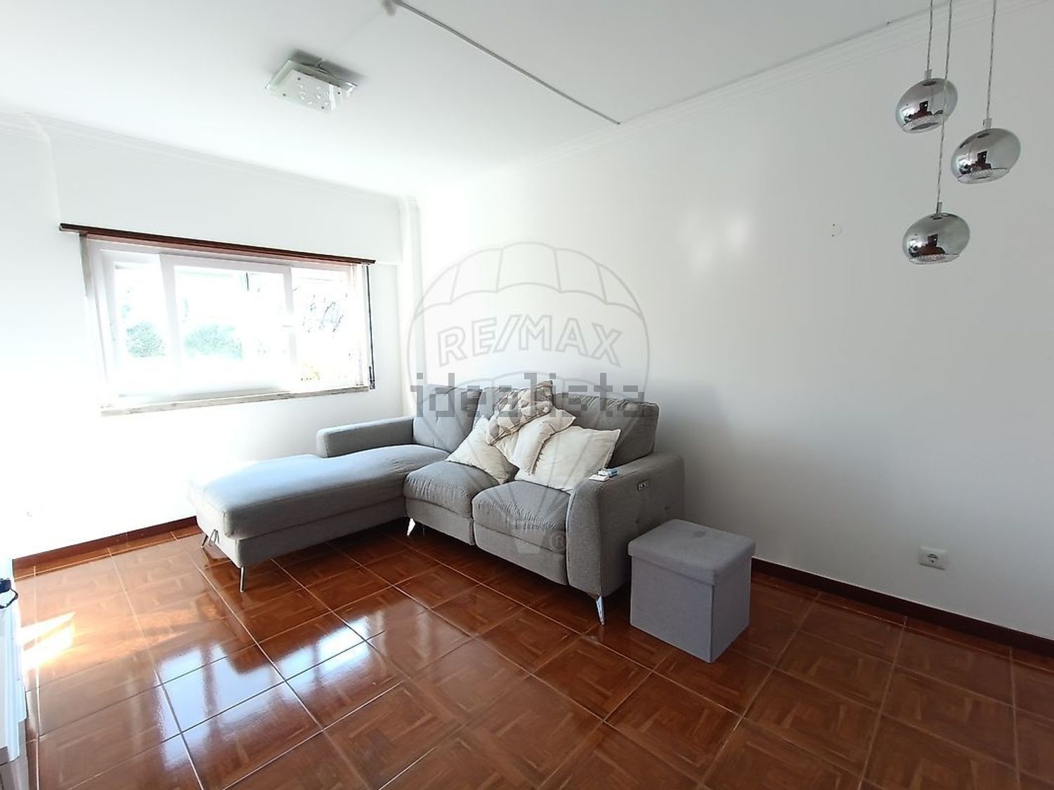 出租公寓 t2在Rua Bernardo Santareno - 客厅