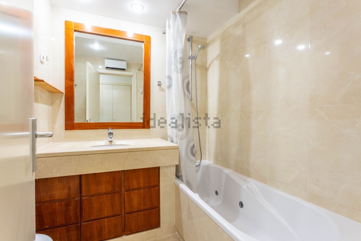 出租公寓 t2在Avenida Infante Dom Henrique - 卫生间