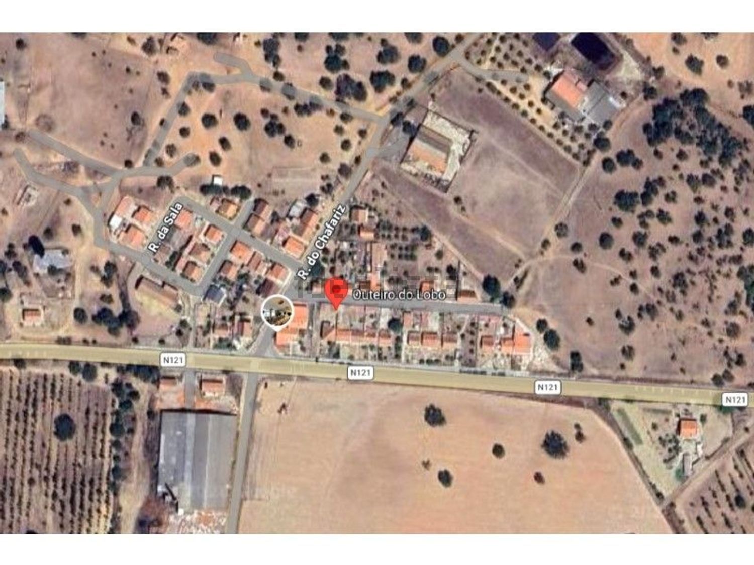 小楼房或独栋别墅出售在Rua do Chafariz - 照片