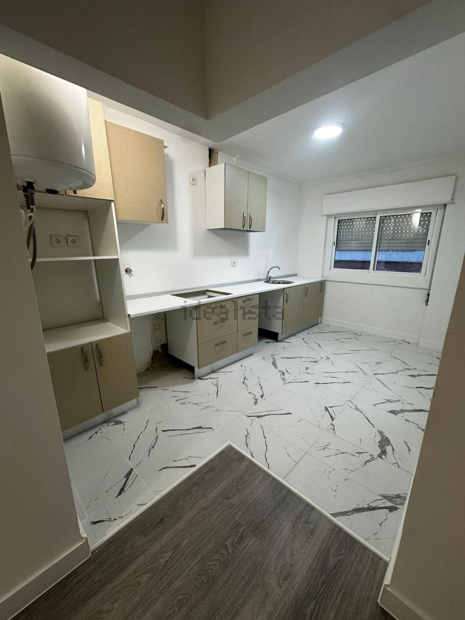 复式公寓出售在Avenida Alberto Valente, 105 LtA - 厨房