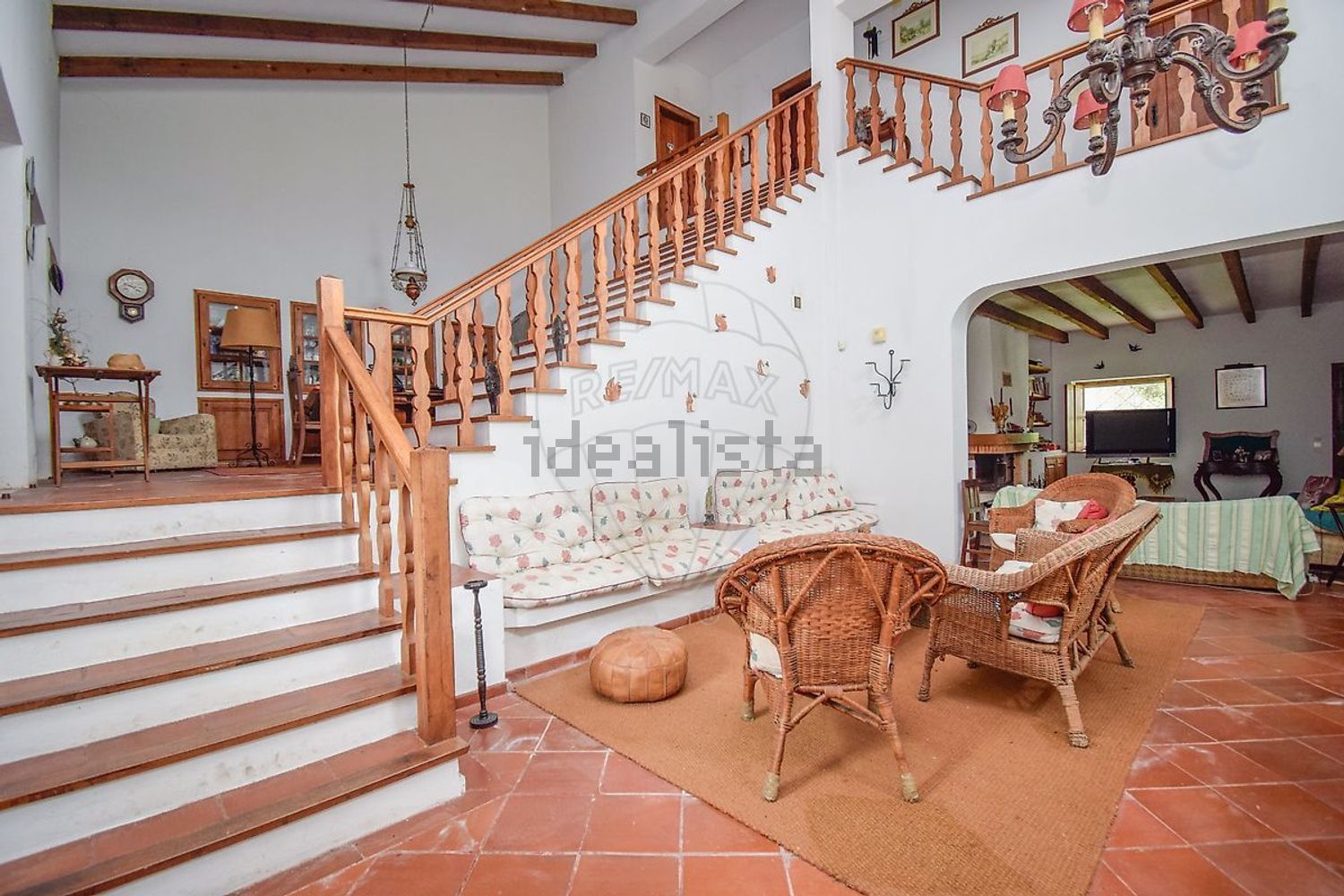 小楼房或独栋别墅出售R. da Portela - 阳台