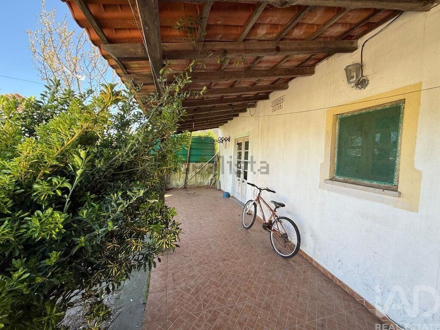 小楼房或别墅出售在São Bartolomeu dos Galegos e Moledo - 照片