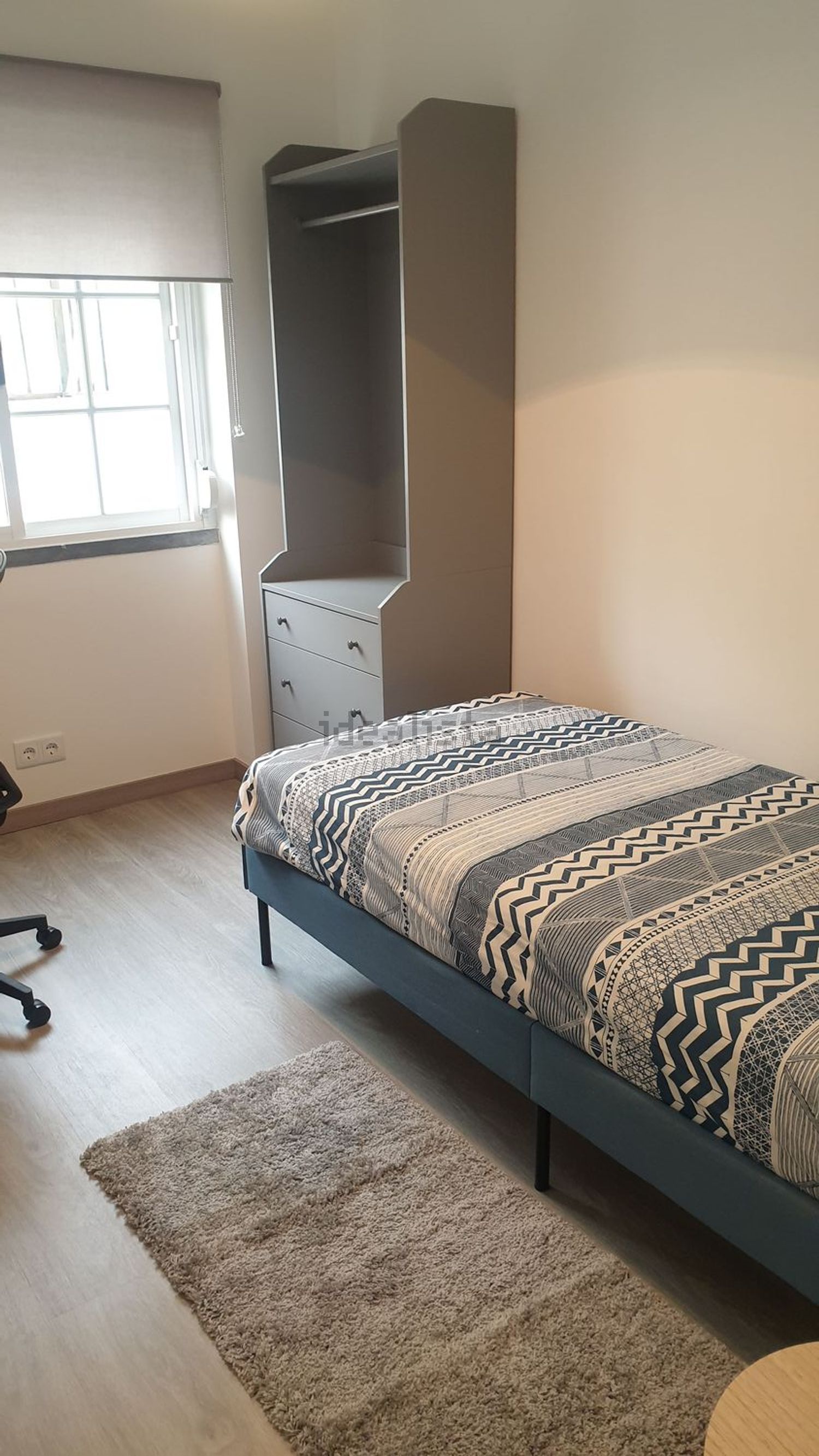 出租房间在Rua Padre Américo, 8 - 卧室