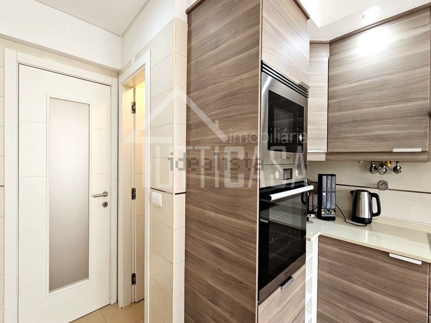 公寓 t3出售在Avenida Azedo Gneco G6 - 厨房