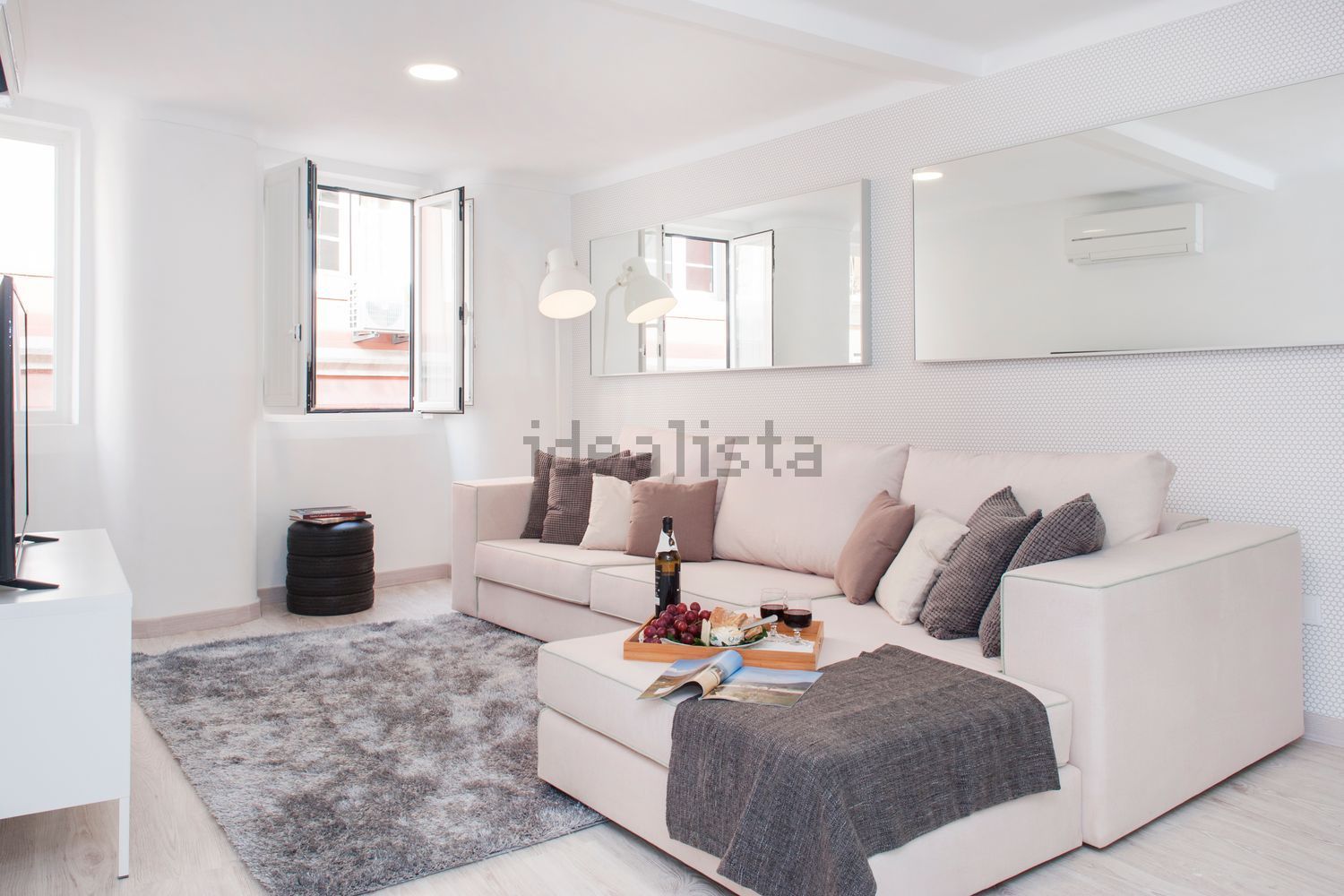 出租公寓 t2在Rua da Fé, 11 - 客厅