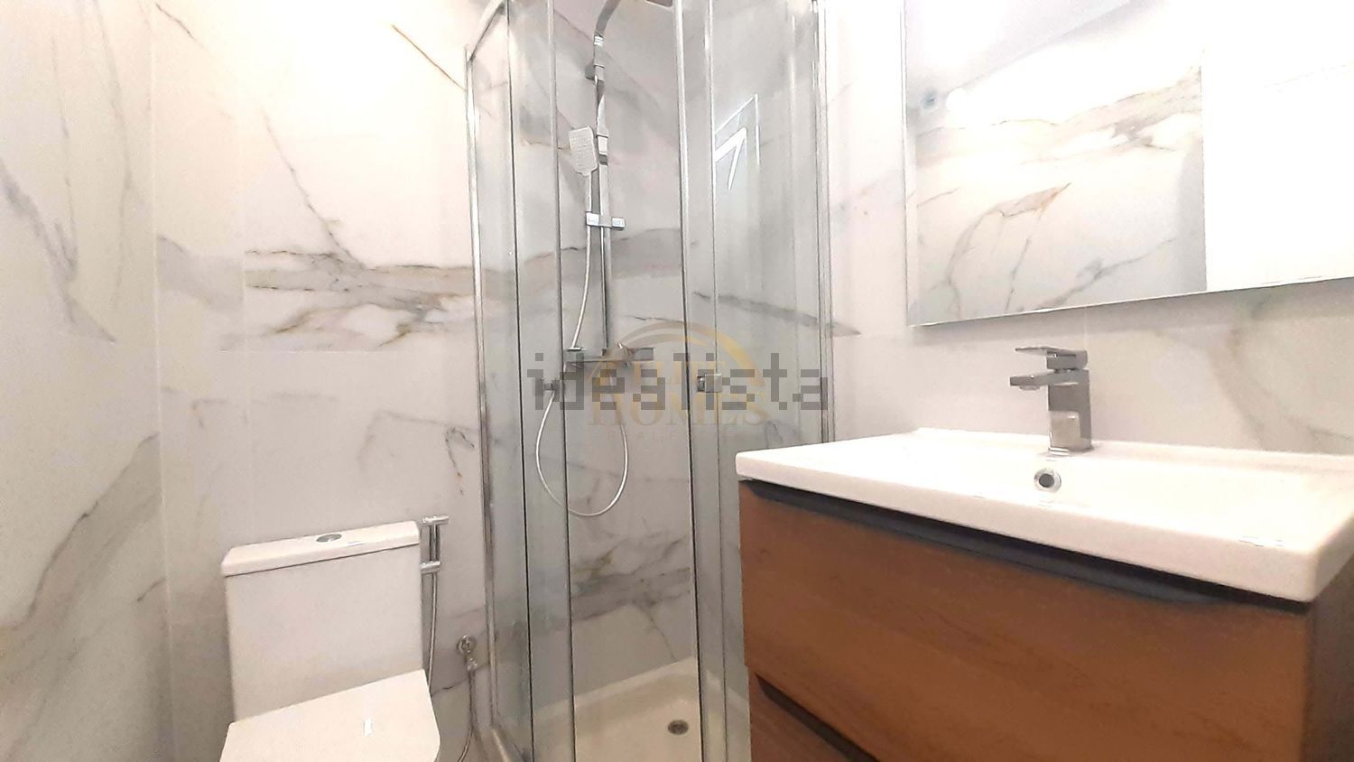 公寓 t3出售在Praceta Raúl Brandão - 卫生间